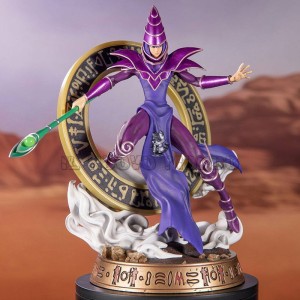 Dark Magier Figur Yu-Gi-Oh First 4 Figures Lila Version 29 cm | Il Nuovo Mondo Shop